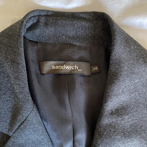 Blazer - Picture 2 of 2